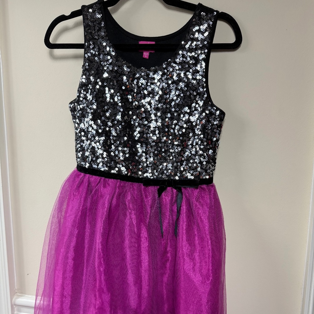 Big Girl’s Dress, Size 16